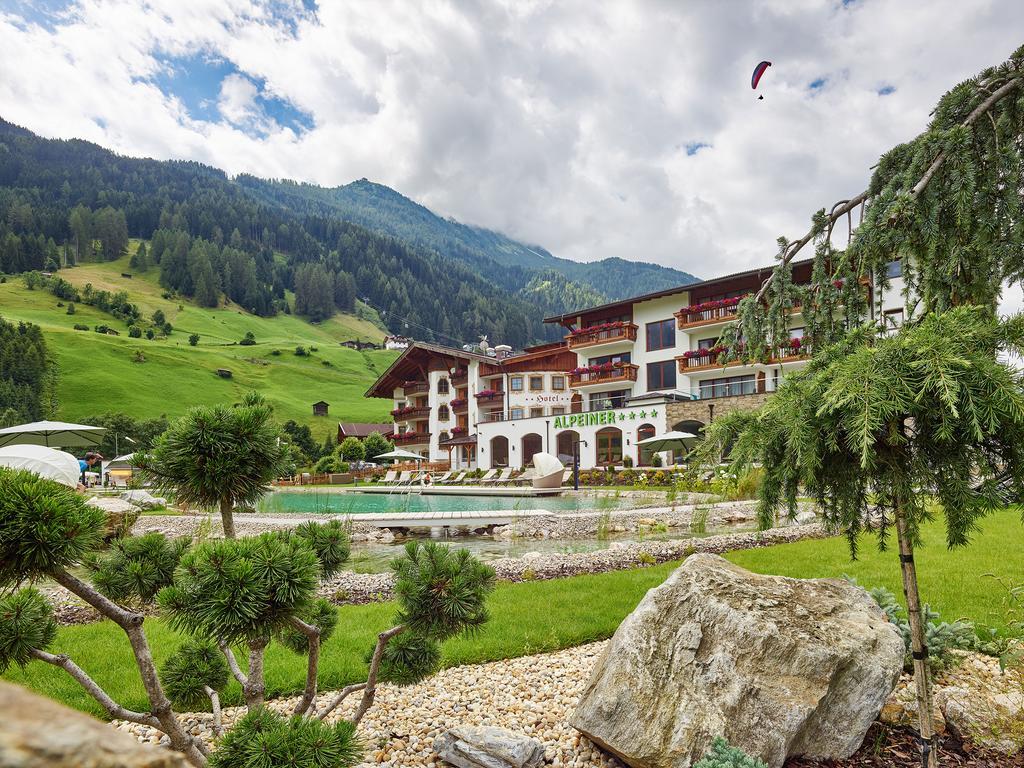 Alpeiner - Nature Resort Tirol Neustift im Stubaital Luaran gambar