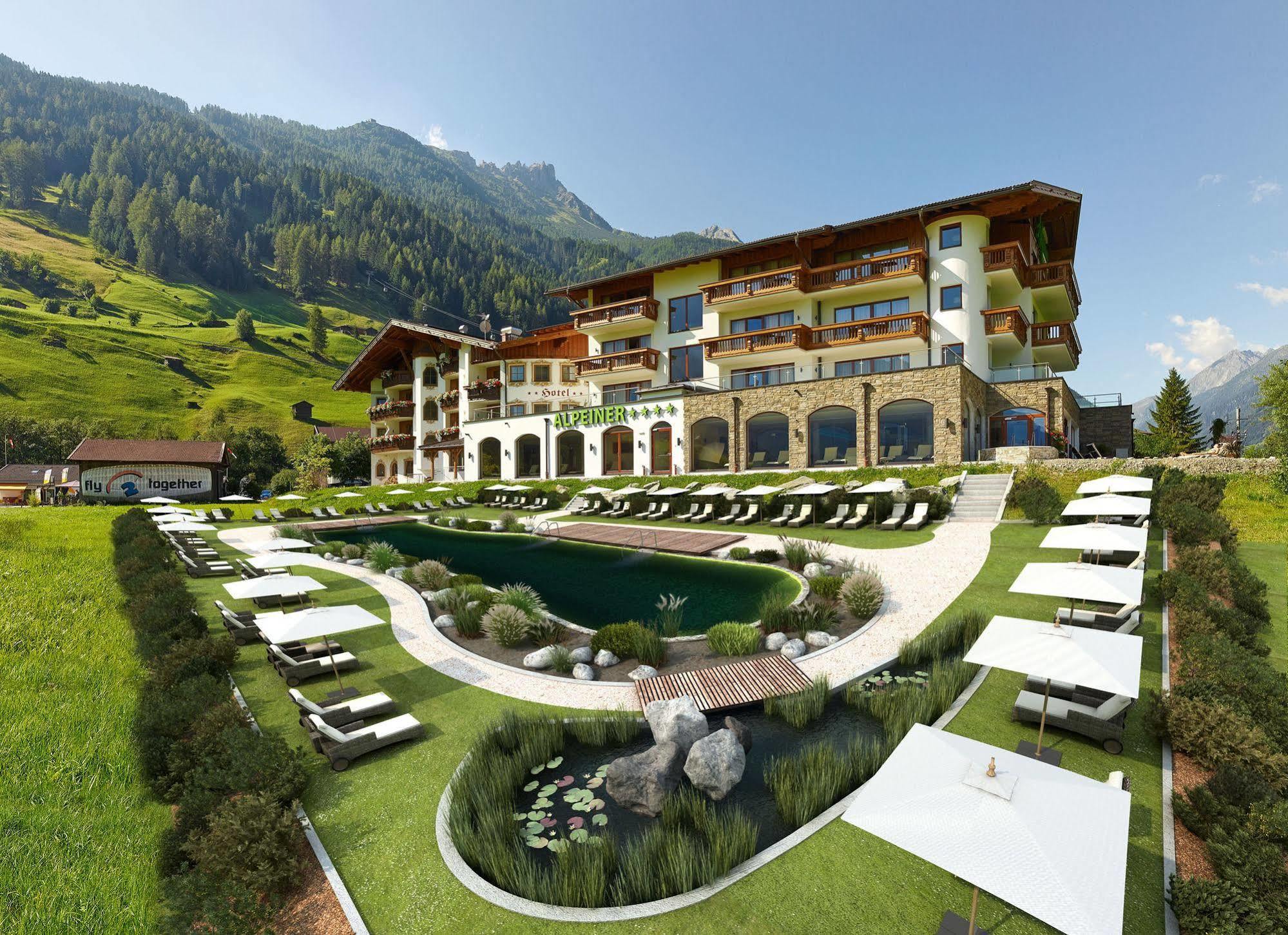 Alpeiner - Nature Resort Tirol Neustift im Stubaital Luaran gambar